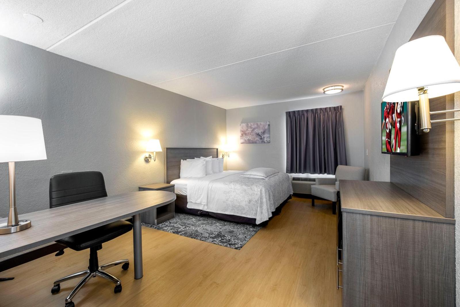 Red Roof PLUS+ Boston - Mansfield/ Foxboro